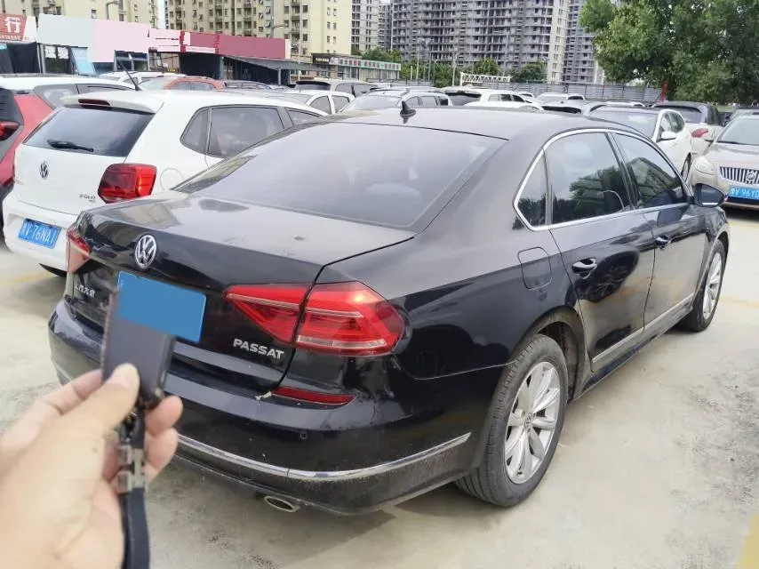 2017 Volkswagen Passat 1.8T 180HP L4 7DCT,autocango,china used car exporter,china ev exporter,chinese used car exporter,chinese used ev exporter