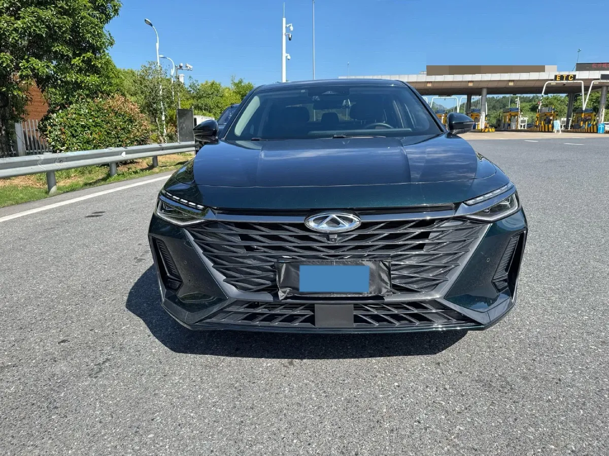 2023 Chery Arrizo 8 2.0T 254HP L4 7DCT,autocango,china used car exporter,china ev exporter,chinese used car exporter,chinese used ev exporter