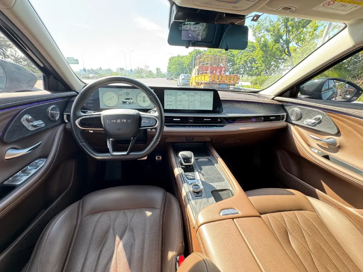 2023 Chery Arrizo 8 2.0T 254HP L4 7DCT,autocango,china used car exporter,china ev exporter,chinese used car exporter,chinese used ev exporter