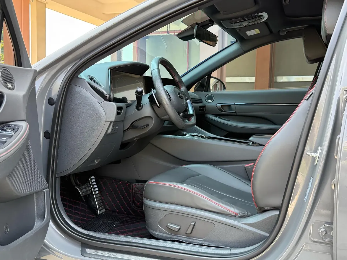 2020 Hyundai Sonata 2.0T 240HP L4 8AT,autocango,china used car exporter,china ev exporter,chinese used car exporter,chinese used ev exporter