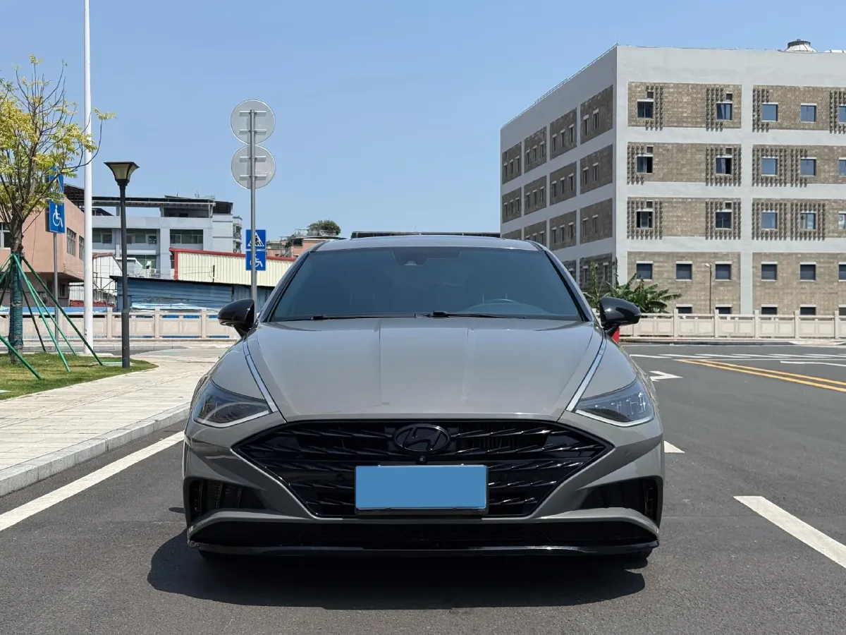 2020 Hyundai Sonata 2.0T 240HP L4 8AT,autocango,china used car exporter,china ev exporter,chinese used car exporter,chinese used ev exporter