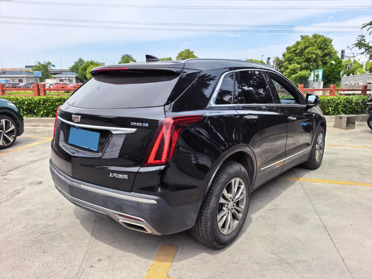 2022 Cadillac XT5 2.0T 237HP L4 9AT,autocango,china used car exporter,china ev exporter,chinese used car exporter,chinese used ev exporter