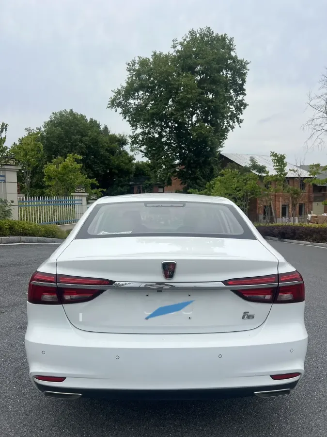 2019 Roewe i6 1.6L 125HP L4 CVT,autocango,china used car exporter,china ev exporter,chinese used car exporter,chinese used ev exporter