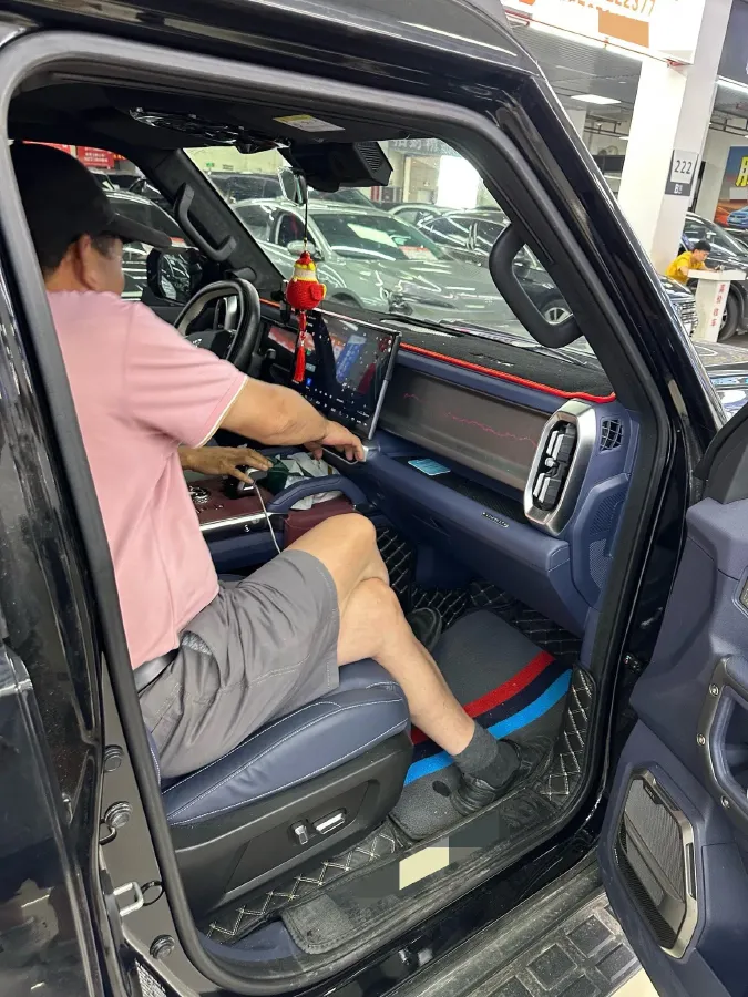 2024 Jetour ShanHai TravellerC-DM 1.5T 156HP L4 3DHT PHEV 43.24KWH,autocango,china used car exporter,china ev exporter,chinese used car exporter,chinese used ev exporter