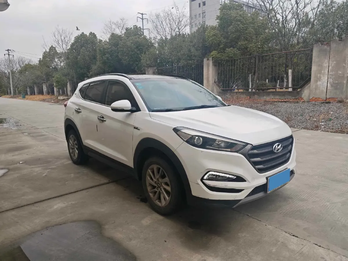 2018 Hyundai Tucson 1.6T 177HP L4 7DCT,autocango,china used car exporter,china ev exporter,chinese used car exporter,chinese used ev exporter