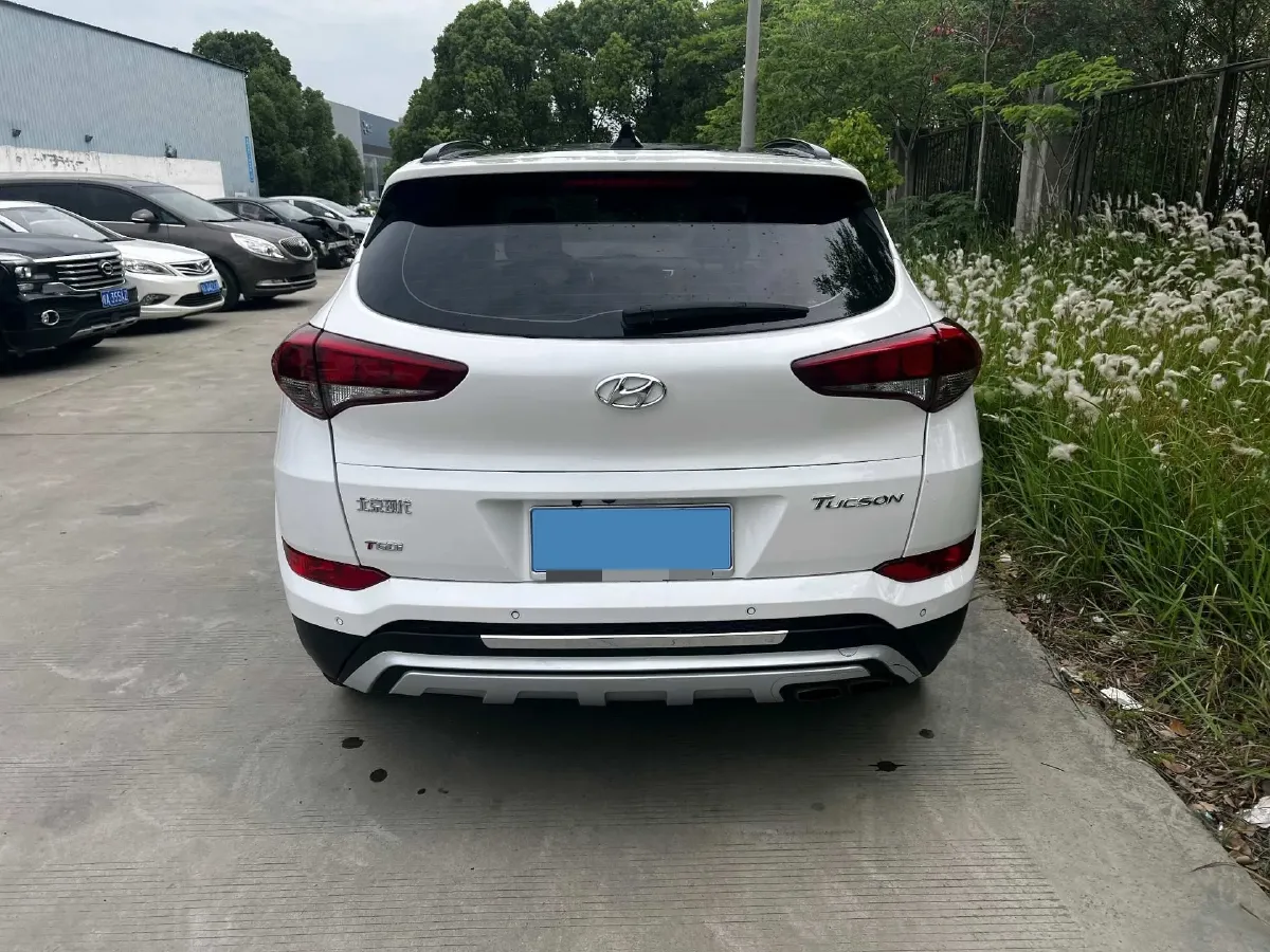 2018 Hyundai Tucson 1.6T 177HP L4 7DCT,autocango,china used car exporter,china ev exporter,chinese used car exporter,chinese used ev exporter