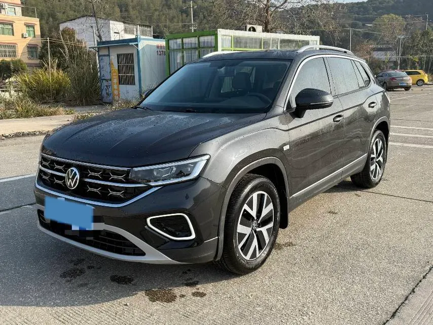 2024 Volkswagen Tayron 2.0T 186HP L4 7DCT,autocango,china used car exporter,china ev exporter,chinese used car exporter,chinese used ev exporter