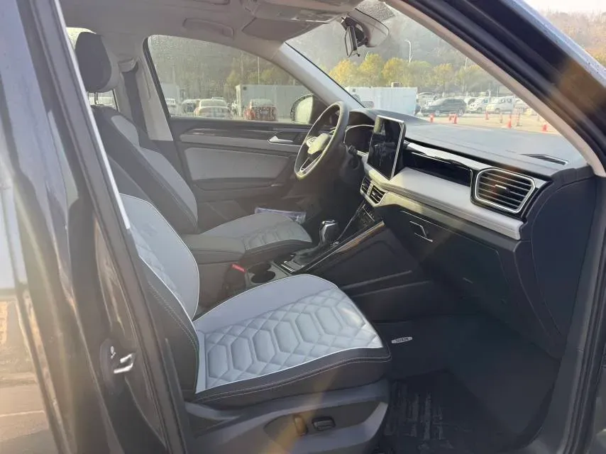 2024 Volkswagen Tayron 2.0T 186HP L4 7DCT,autocango,china used car exporter,china ev exporter,chinese used car exporter,chinese used ev exporter