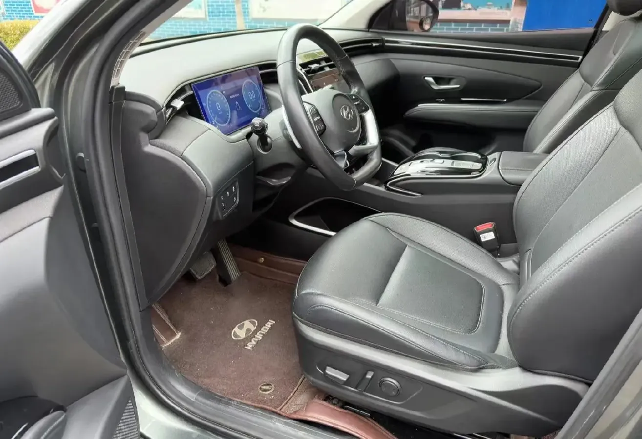 2023 Hyundai Tucson 1.5T 200HP L4 8AT,autocango,china used car exporter,china ev exporter,chinese used car exporter,chinese used ev exporter