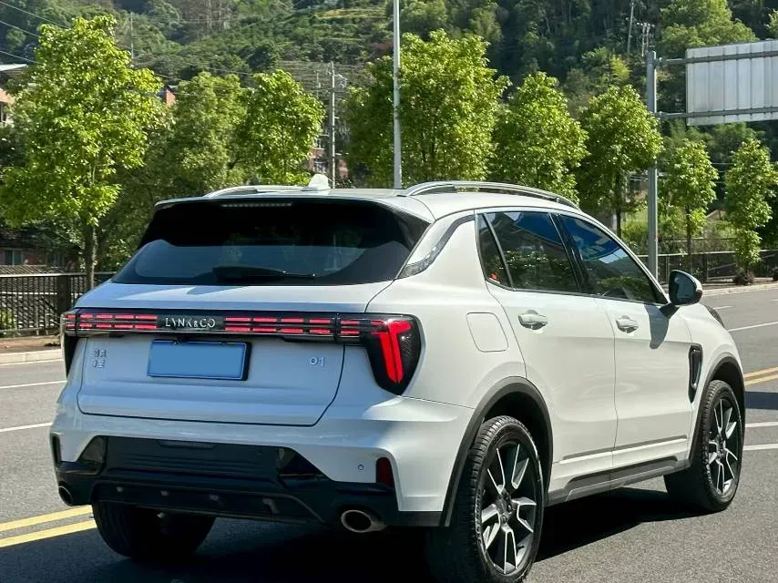 2023 MAXUS Interstellar 2.0T 261HP L4 8AT,autocango,china used car exporter,china ev exporter,chinese used car exporter,chinese used ev exporter