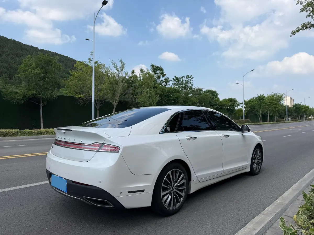 2019 Lincoln MKZ 2.0T 196HP L4 6AT,autocango,china used car exporter,china ev exporter,chinese used car exporter,chinese used ev exporter