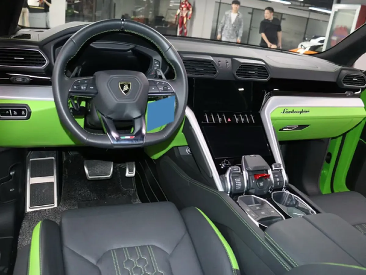2023 Lamborghini Urus 4.0T 641HP V8 8AT,autocango,china used car exporter,china ev exporter,chinese used car exporter,chinese used ev exporter