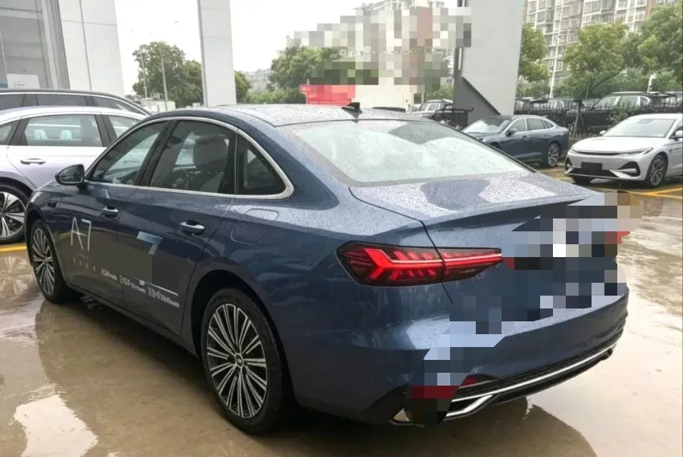 2025 Geely Galaxy A7 1.5L 112HP L4 1DHT PHEV,autocango,china used car exporter,china ev exporter,chinese used car exporter,chinese used ev exporter