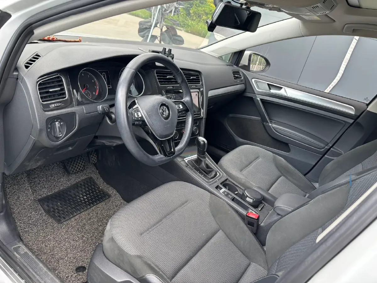 2019 Chery Tiggo 8 1.6T 197HP L4 7DCT,autocango,china used car exporter,china ev exporter,chinese used car exporter,chinese used ev exporter