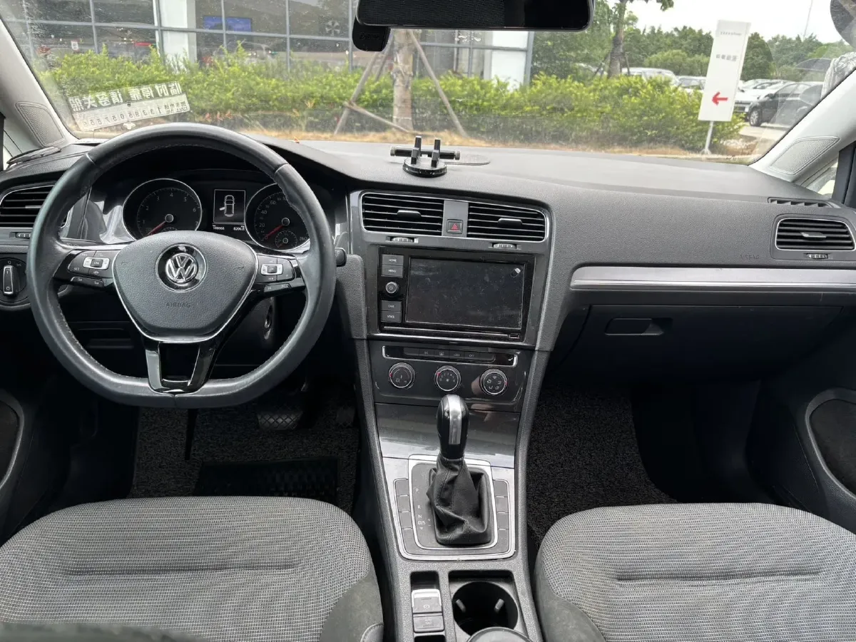 2019 Chery Tiggo 8 1.6T 197HP L4 7DCT,autocango,china used car exporter,china ev exporter,chinese used car exporter,chinese used ev exporter