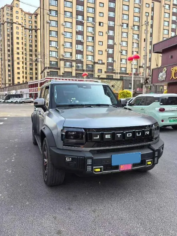 2023 Jetour Traveller 2.0T 254HP L4 7DCT,autocango,china used car exporter,china ev exporter,chinese used car exporter,chinese used ev exporter