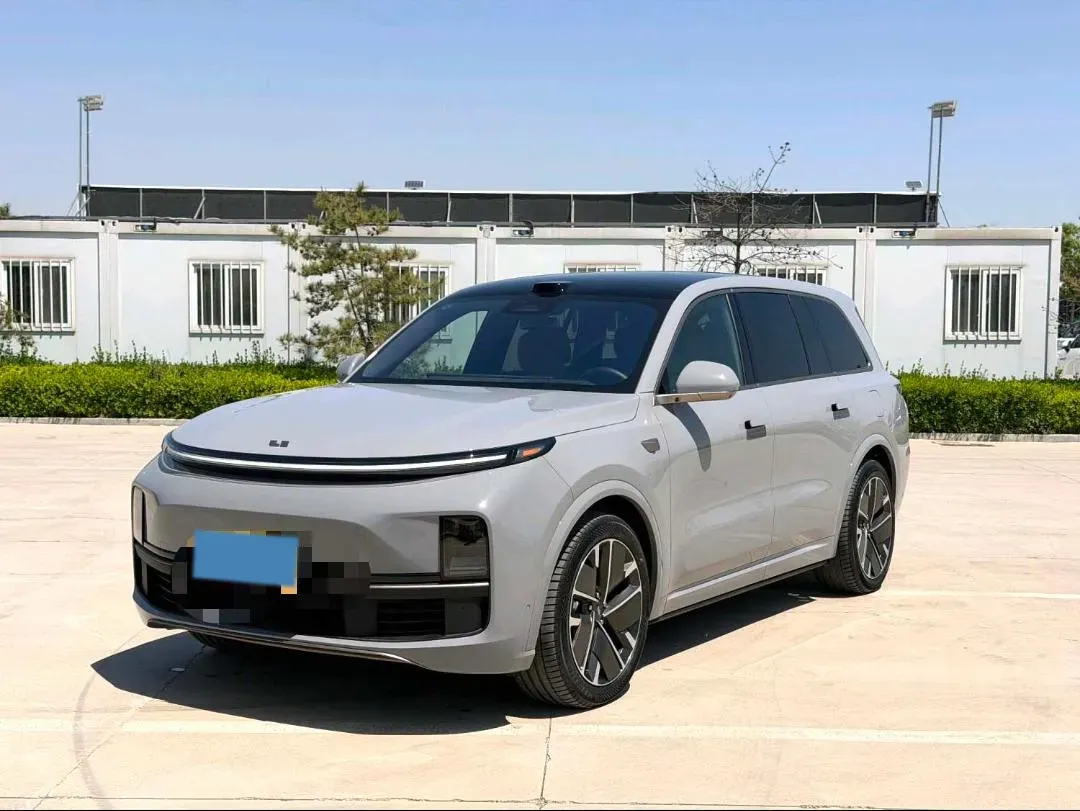 2025 Li L9 Range Extended 154HP REEV,autocango,china used car exporter,china ev exporter,chinese used car exporter,chinese used ev exporter