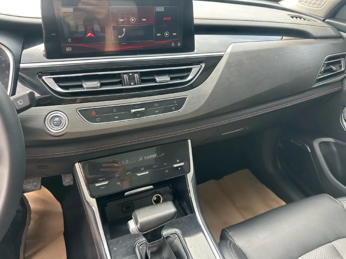 2021 ChangAn CS75 1.5T 178HP L4 7DCT,autocango,china used car exporter,china ev exporter,chinese used car exporter,chinese used ev exporter