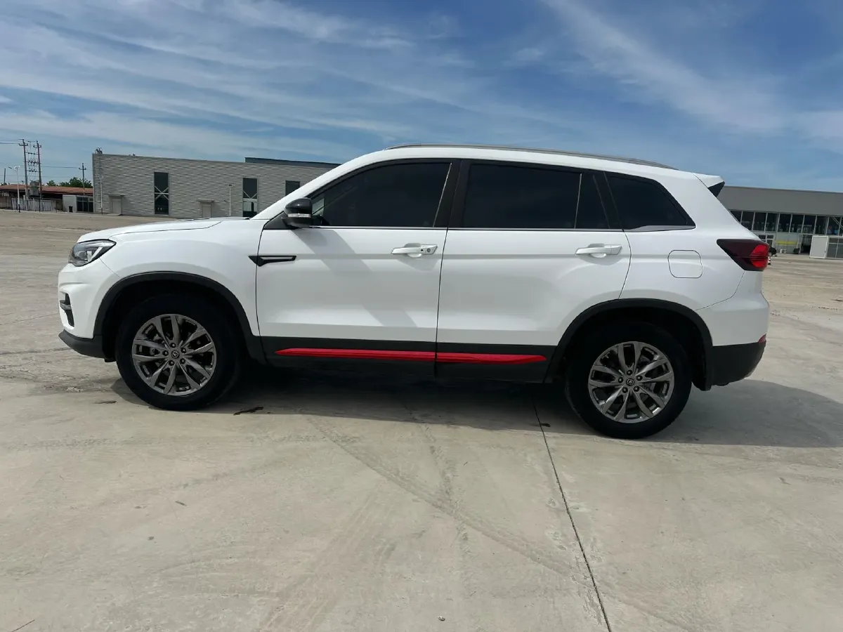2021 ChangAn CS75 1.5T 178HP L4 7DCT,autocango,china used car exporter,china ev exporter,chinese used car exporter,chinese used ev exporter