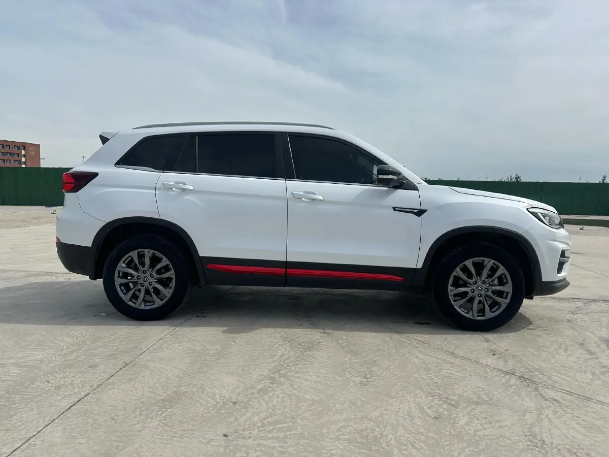 2021 ChangAn CS75 1.5T 178HP L4 7DCT,autocango,china used car exporter,china ev exporter,chinese used car exporter,chinese used ev exporter