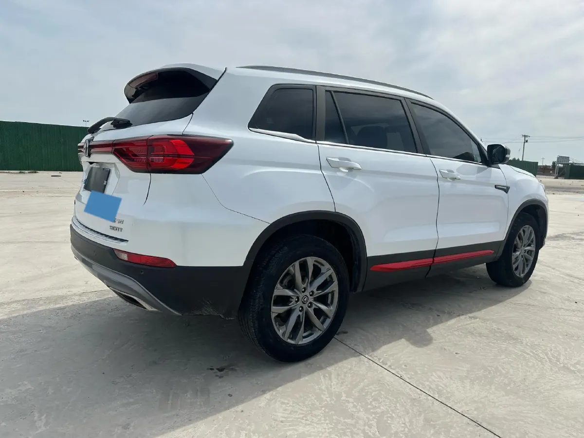 2021 ChangAn CS75 1.5T 178HP L4 7DCT,autocango,china used car exporter,china ev exporter,chinese used car exporter,chinese used ev exporter