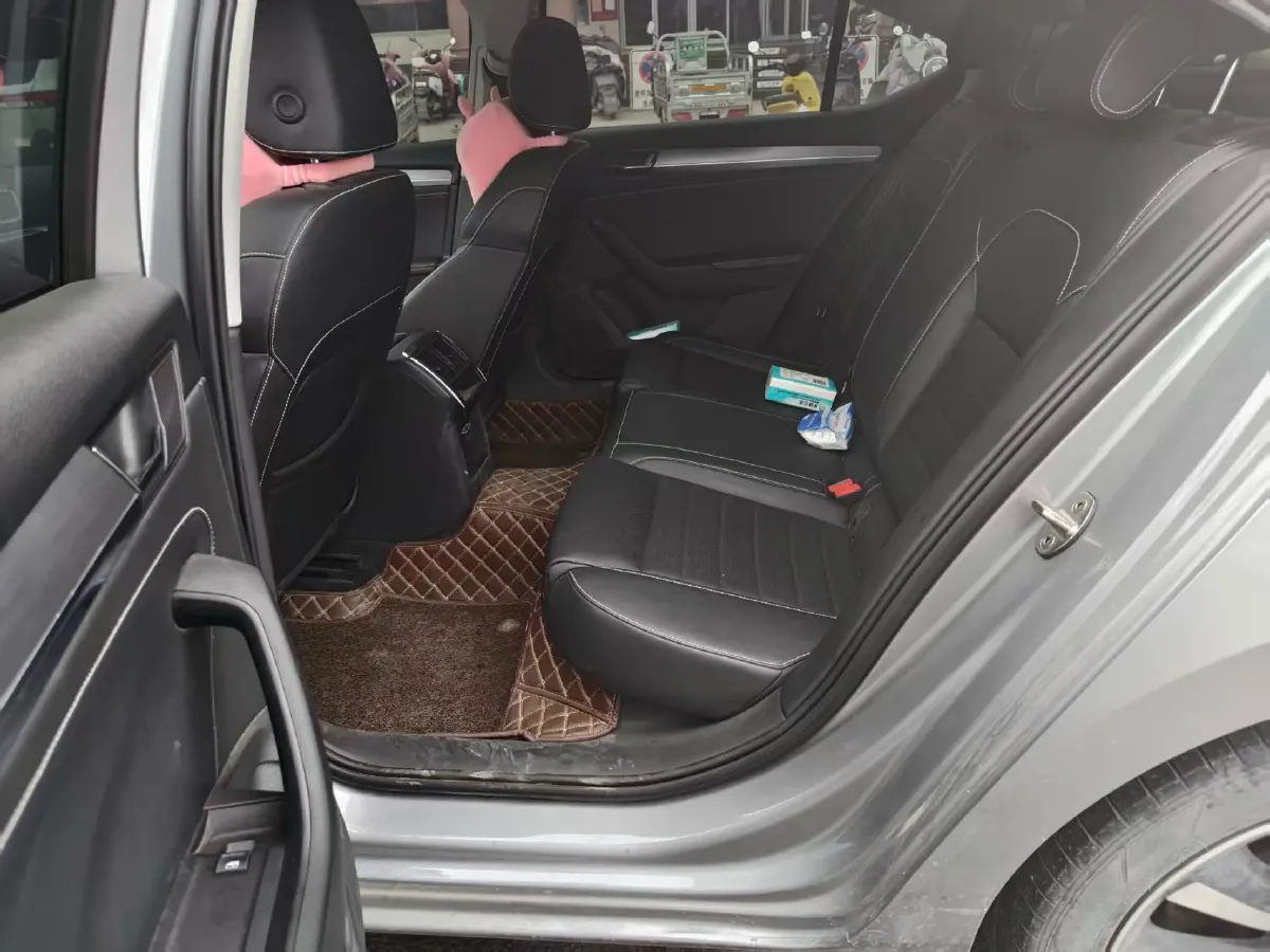 2019 BYD Song MAX 1.5T 154HP L4 6DCT PHEV 15.98KWH,autocango,china used car exporter,china ev exporter,chinese used car exporter,chinese used ev exporter
