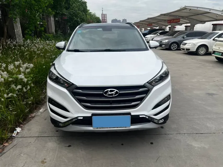 2018 Hyundai Tucson 1.6T 177HP L4 7DCT,autocango,china used car exporter,china ev exporter,chinese used car exporter,chinese used ev exporter