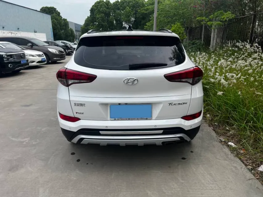 2018 Hyundai Tucson 1.6T 177HP L4 7DCT,autocango,china used car exporter,china ev exporter,chinese used car exporter,chinese used ev exporter