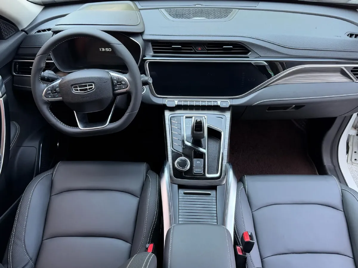 2018 WEY VV6 2.0T 197HP L4 7DCT,autocango,china used car exporter,china ev exporter,chinese used car exporter,chinese used ev exporter