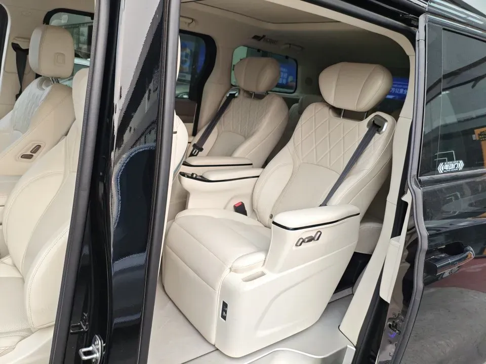 2025 WEY HighMountain 1.5T 170HP L4 4DHT PHEV,autocango,china used car exporter,china ev exporter,chinese used car exporter,chinese used ev exporter