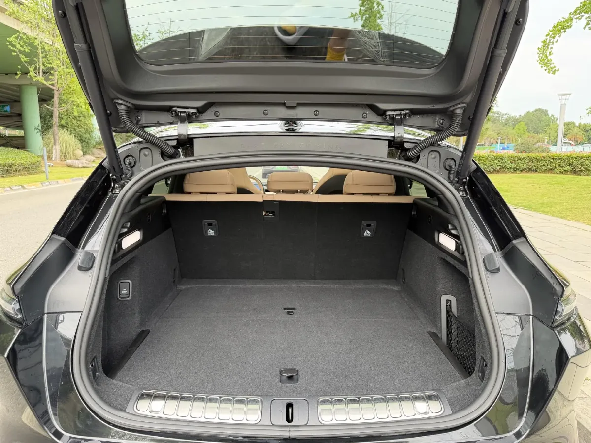 2024 NIO ET5T BEV 75KWH,autocango,china used car exporter,china ev exporter,chinese used car exporter,chinese used ev exporter