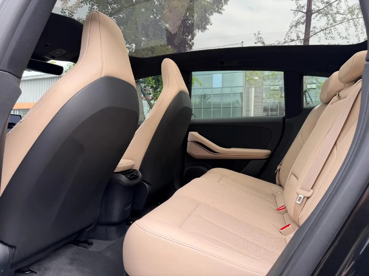 2024 NIO ET5T BEV 75KWH,autocango,china used car exporter,china ev exporter,chinese used car exporter,chinese used ev exporter