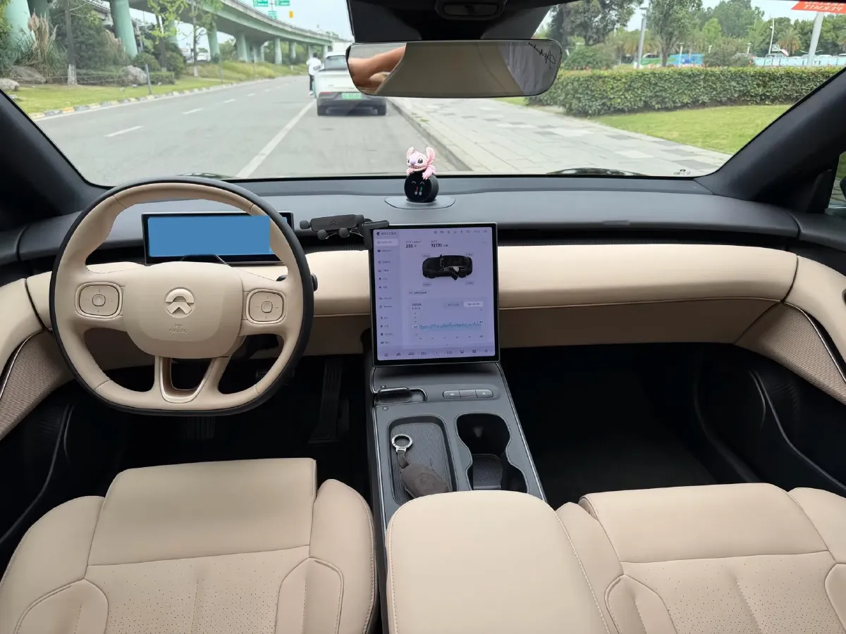 2024 NIO ET5T BEV 75KWH,autocango,china used car exporter,china ev exporter,chinese used car exporter,chinese used ev exporter