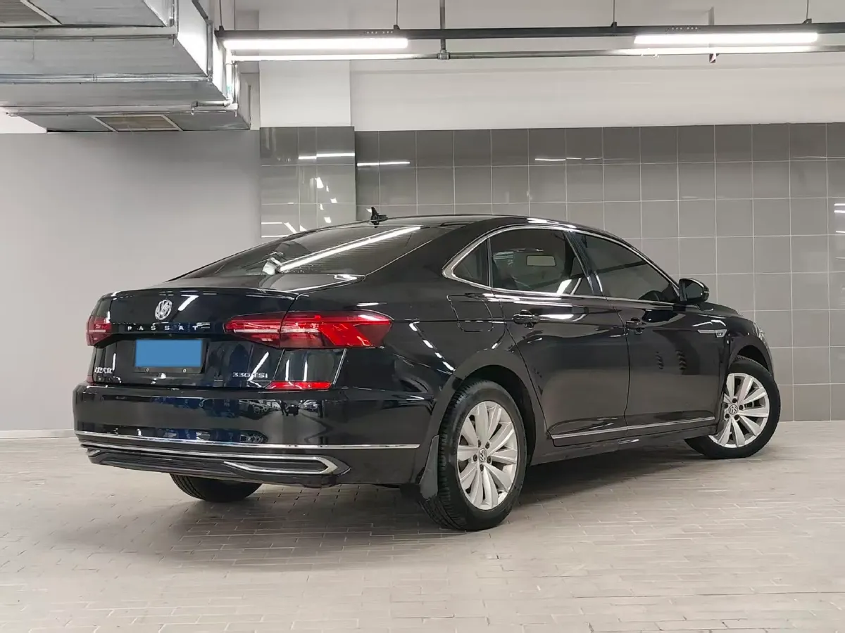 2020 Volkswagen Passat 2.0T 186HP L4 7DCT,autocango,china used car exporter,china ev exporter,chinese used car exporter,chinese used ev exporter