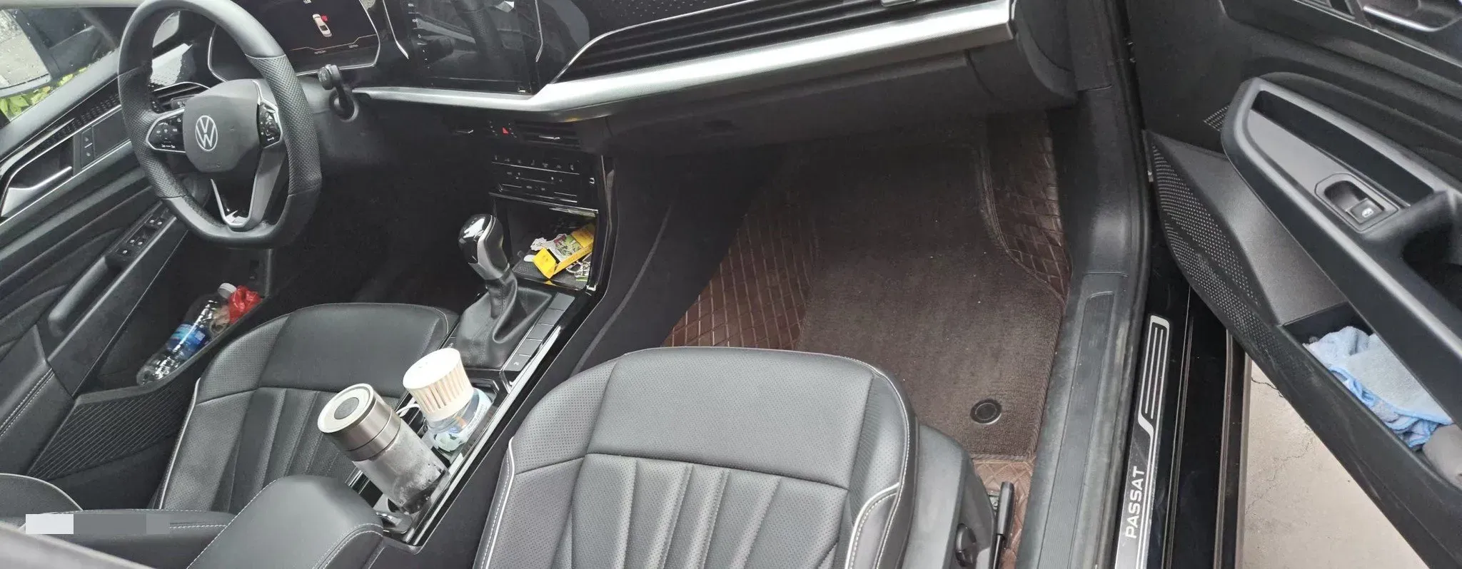 2024 Volkswagen Passat 2.0T 220HP L4 7DCT,autocango,china used car exporter,china ev exporter,chinese used car exporter,chinese used ev exporter