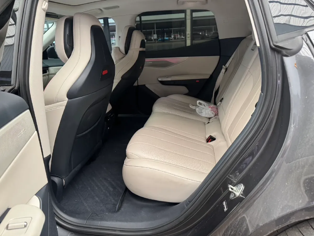 2024 LYNK&CO 01 2.0T 254HP L4 8AT,autocango,china used car exporter,china ev exporter,chinese used car exporter,chinese used ev exporter