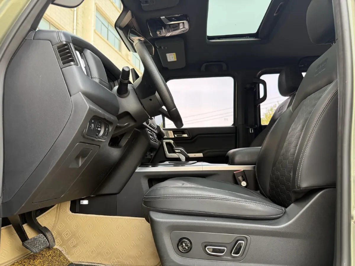2024 212 212 T01 2.0T 252HP L4 8AT,autocango,china used car exporter,china ev exporter,chinese used car exporter,chinese used ev exporter