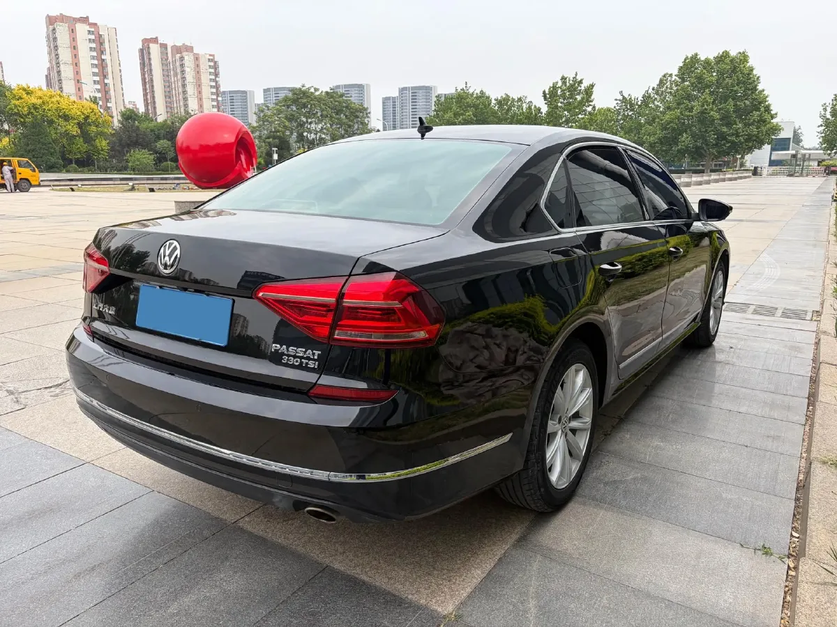 2017 Volkswagen Passat 1.8T 180HP L4 7DCT,autocango,china used car exporter,china ev exporter,chinese used car exporter,chinese used ev exporter