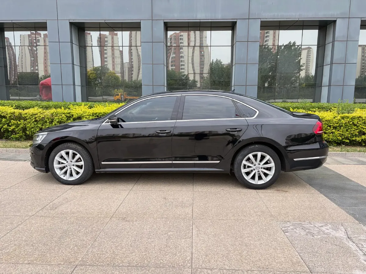2017 Volkswagen Passat 1.8T 180HP L4 7DCT,autocango,china used car exporter,china ev exporter,chinese used car exporter,chinese used ev exporter