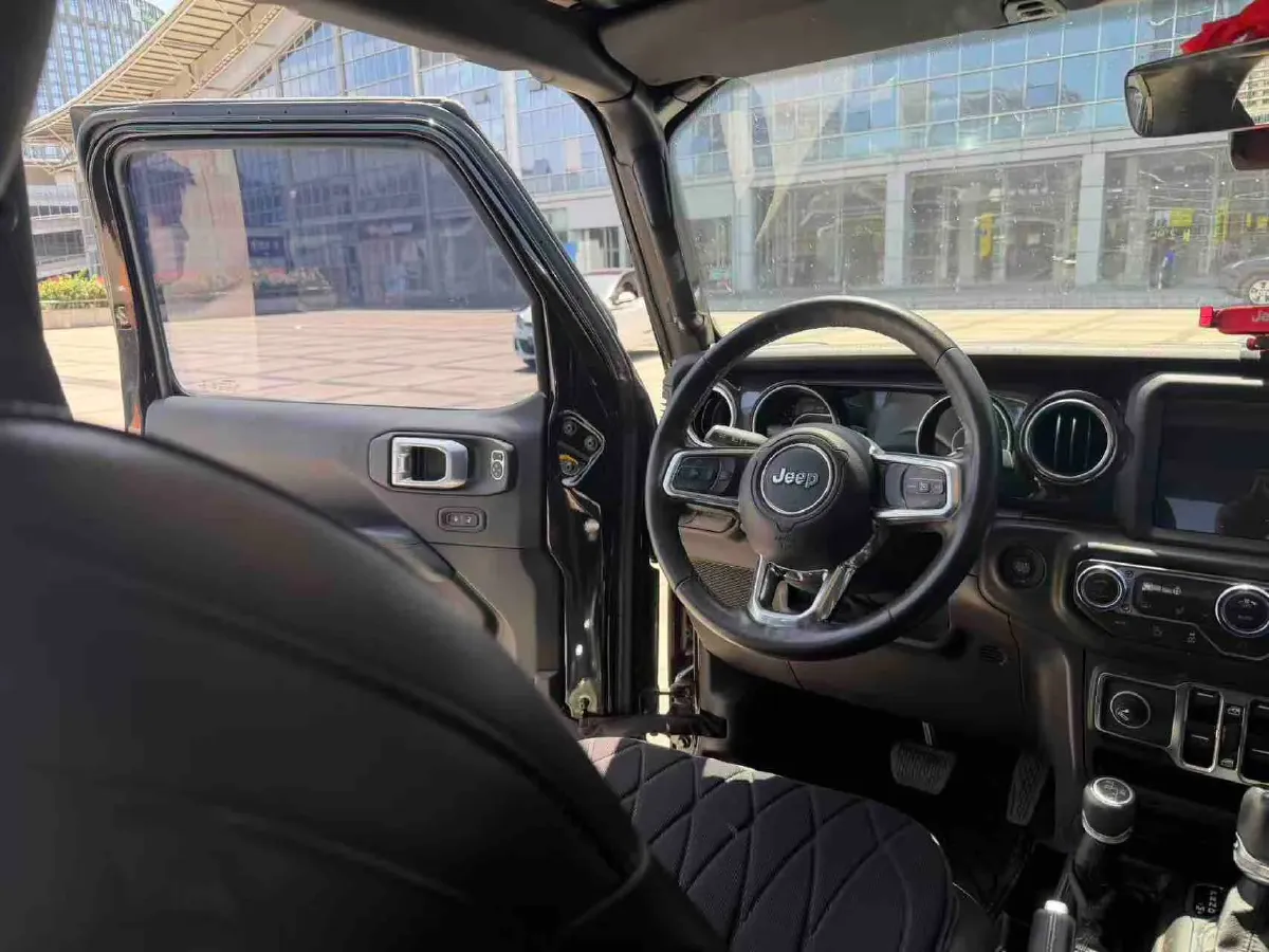 2022 Mercedes-Benz E Class 2.0T 258HP L4 9AT,autocango,china used car exporter,china ev exporter,chinese used car exporter,chinese used ev exporter