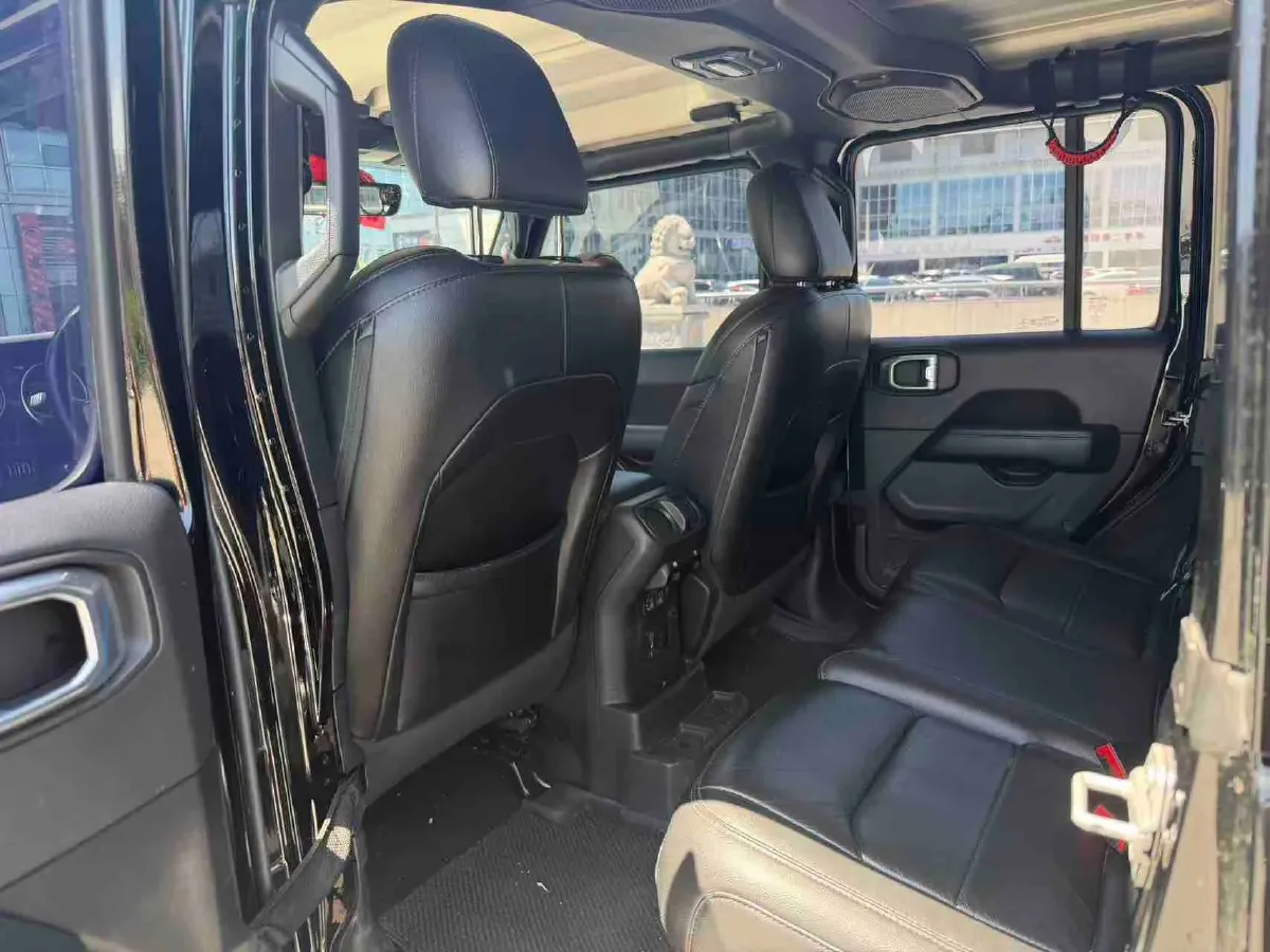 2022 Mercedes-Benz E Class 2.0T 258HP L4 9AT,autocango,china used car exporter,china ev exporter,chinese used car exporter,chinese used ev exporter