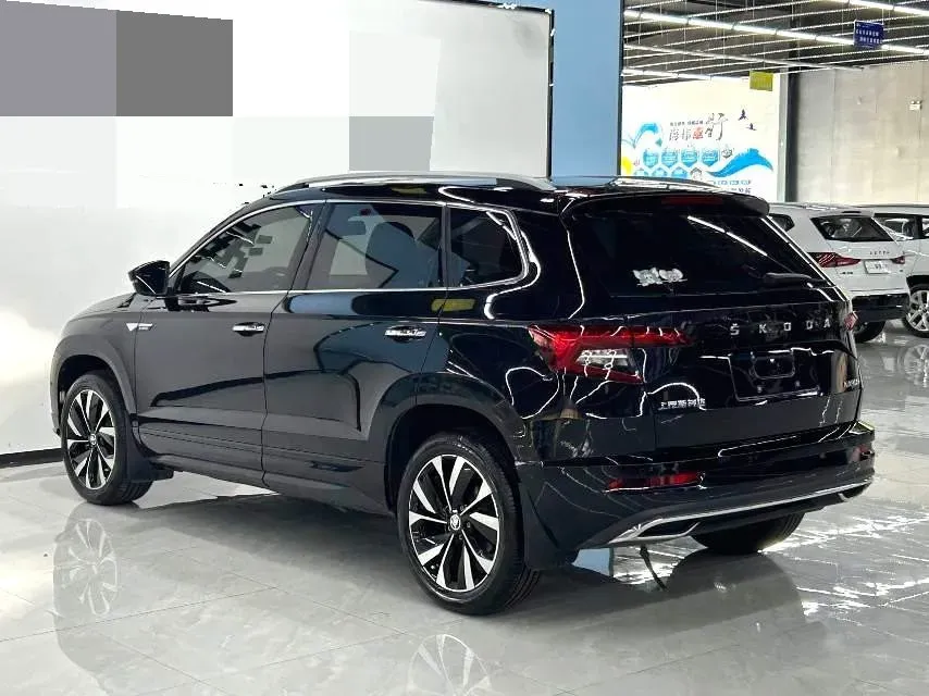 2023 Skoda Karoq 1.4T 150HP L4 7DCT,autocango,china used car exporter,china ev exporter,chinese used car exporter,chinese used ev exporter