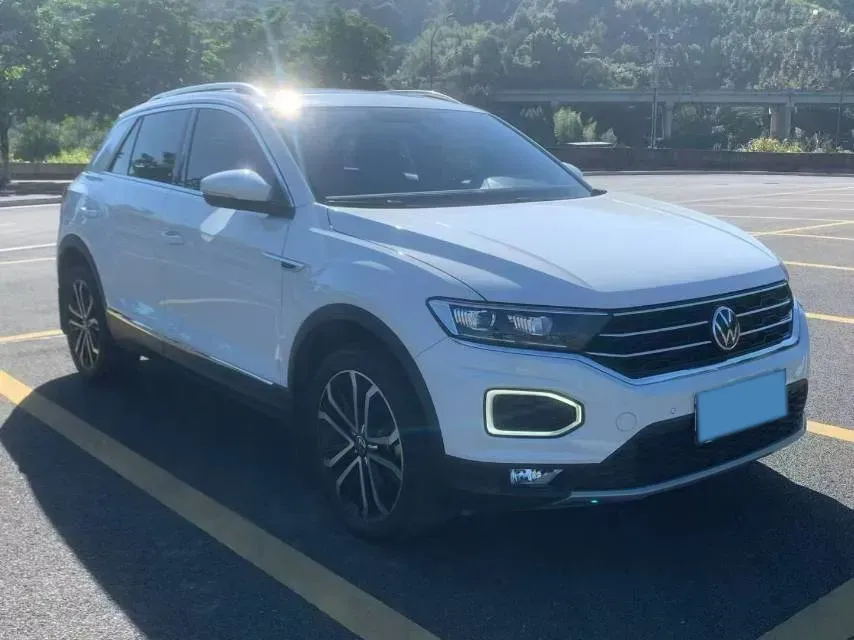 2021 Volkswagen T-Roc 1.4T 150HP L4 7DCT,autocango,china used car exporter,china ev exporter,chinese used car exporter,chinese used ev exporter
