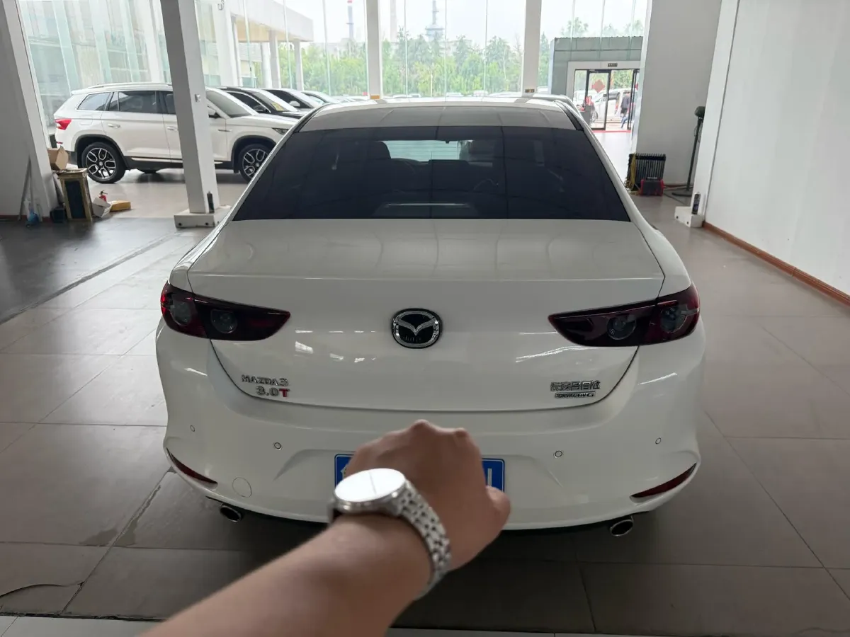 2023 Mazda 3 Axela 2.0L 158HP L4 6AT,autocango,china used car exporter,china ev exporter,chinese used car exporter,chinese used ev exporter