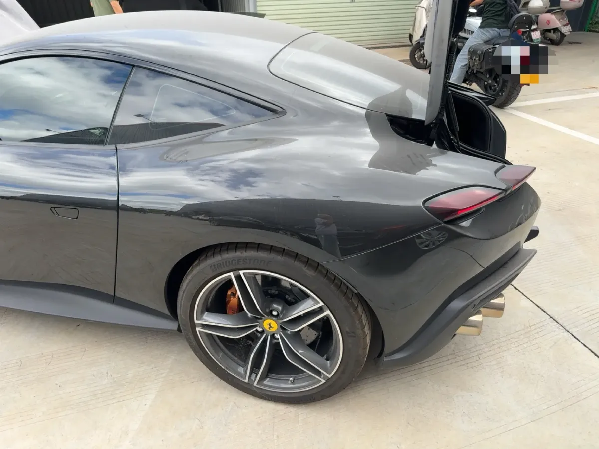 2020 Ferrari Roma 3.9T 620HP V8 8DCT,autocango,china used car exporter,china ev exporter,chinese used car exporter,chinese used ev exporter