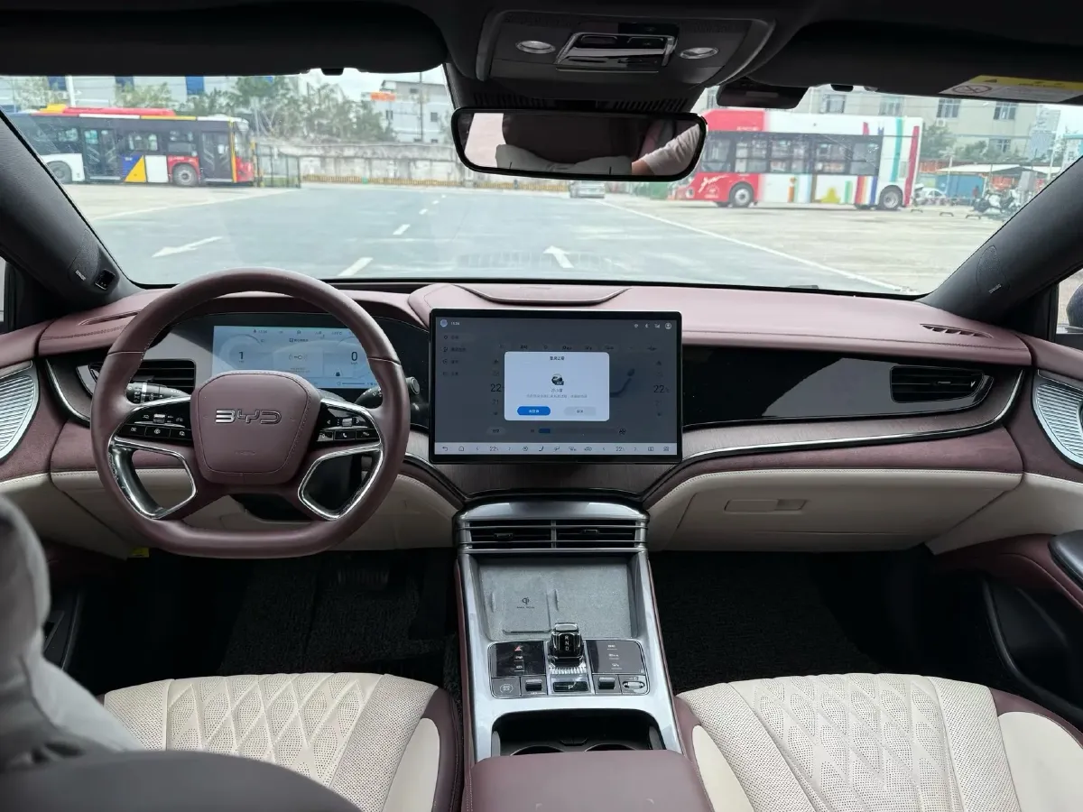 2023 BYD Seal 1.5T 139HP L4 E-CVT PHEV 30.7KWH,autocango,china used car exporter,china ev exporter,chinese used car exporter,chinese used ev exporter