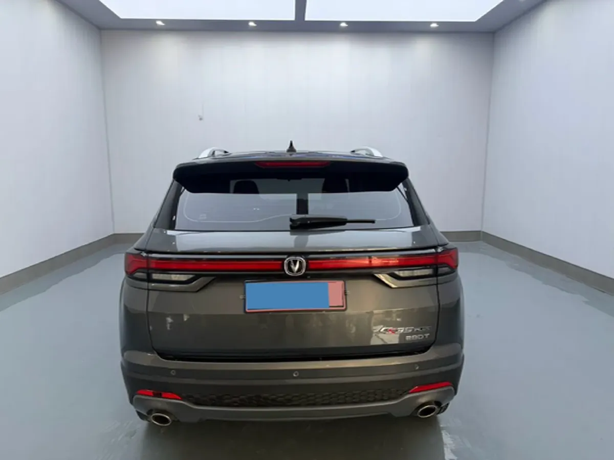 2021 ChangAn CS35 Plus 1.4T 160HP L4 7DCT,autocango,china used car exporter,china ev exporter,chinese used car exporter,chinese used ev exporter