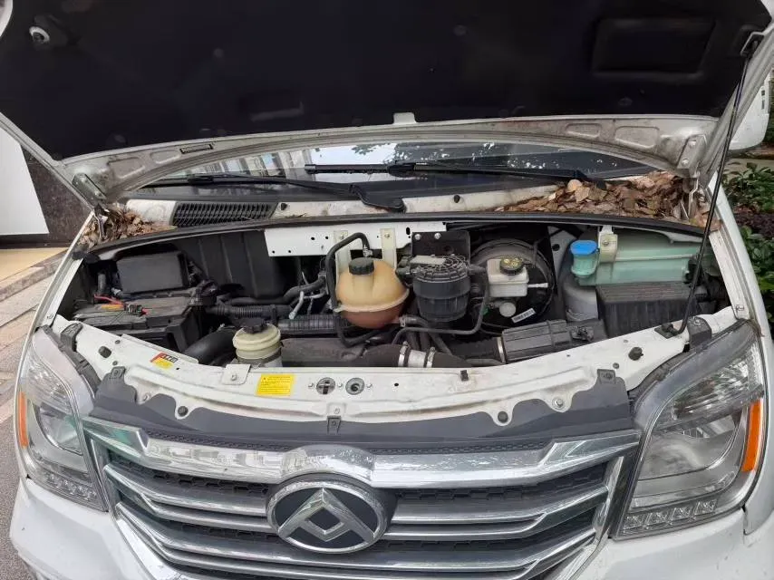 2021 MAXUS XinTu V80 2.0T 139HP L4 6MT,autocango,china used car exporter,china ev exporter,chinese used car exporter,chinese used ev exporter