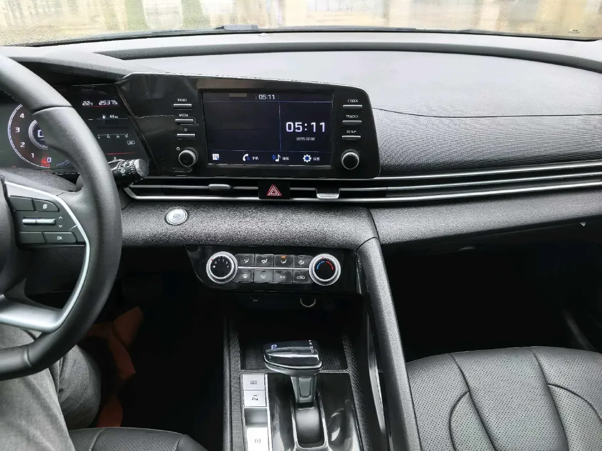 2021 Hyundai Elantra 1.5L 115HP L4 CVT,autocango,china used car exporter,china ev exporter,chinese used car exporter,chinese used ev exporter