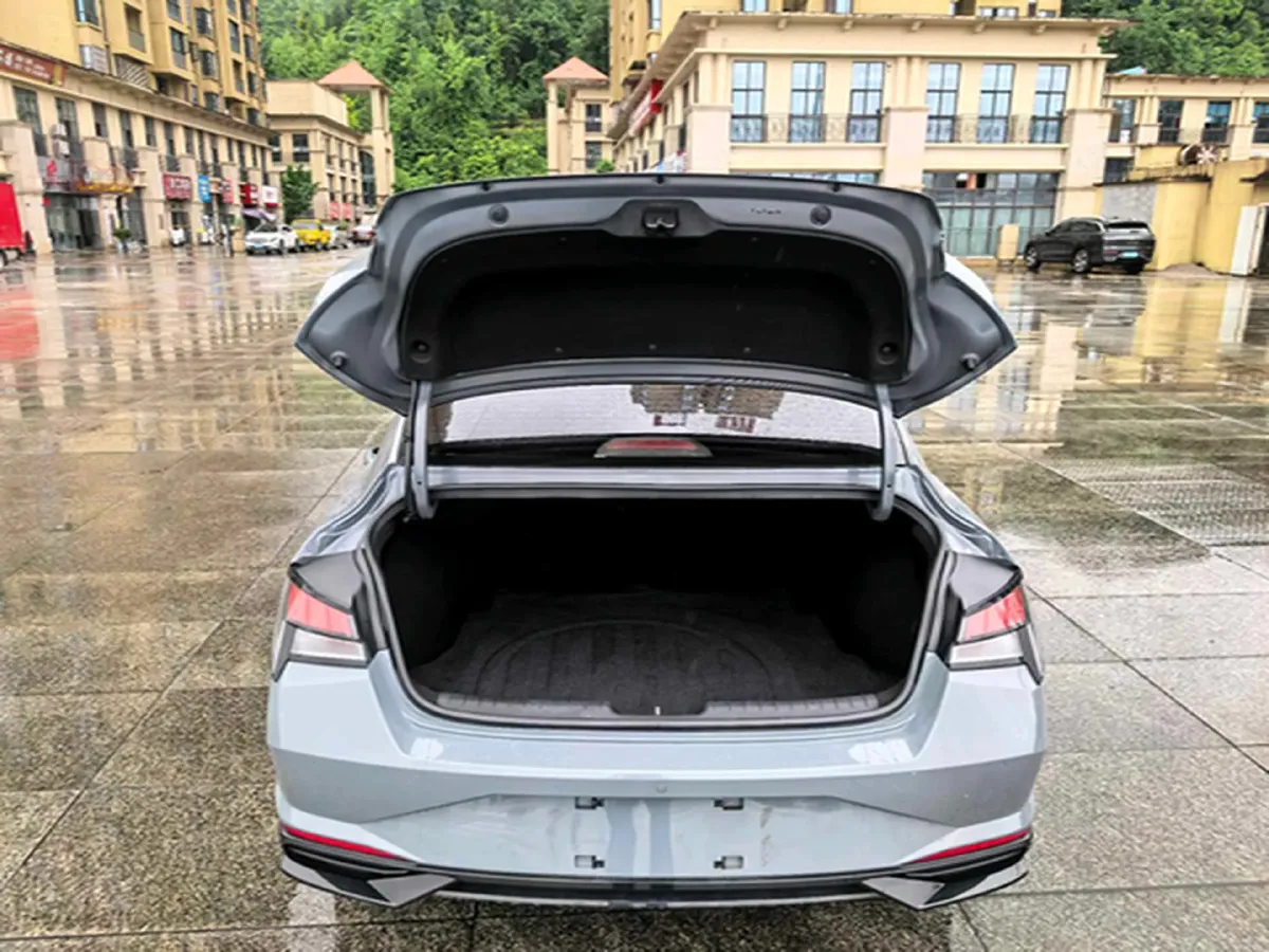 2021 Hyundai Elantra 1.5L 115HP L4 CVT,autocango,china used car exporter,china ev exporter,chinese used car exporter,chinese used ev exporter
